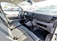 Toyota ProAce 8