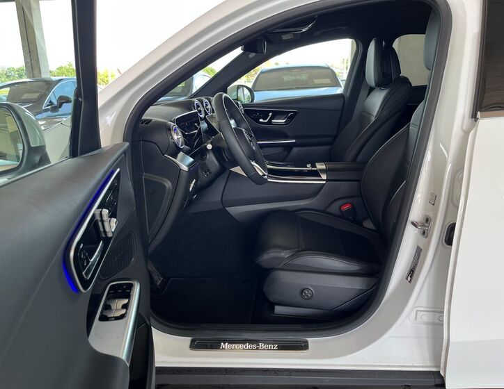 Mercedes-Benz GLC 11