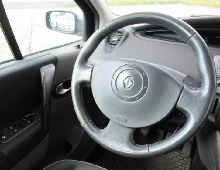 Renault Scénic 11