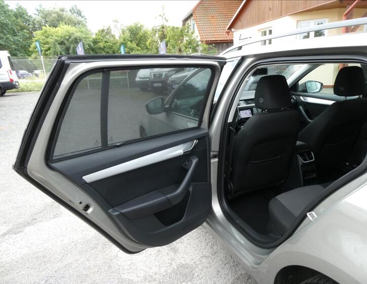Škoda Octavia 21