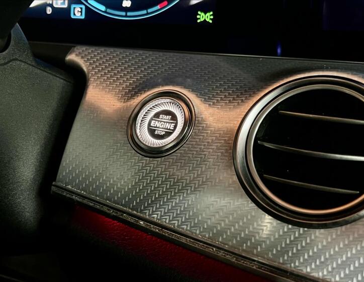 Mercedes-Benz Třídy E 54