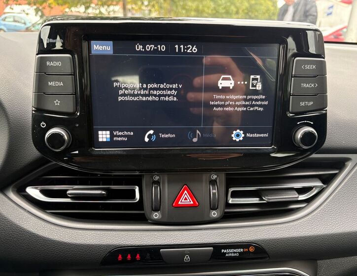 Hyundai i30 25