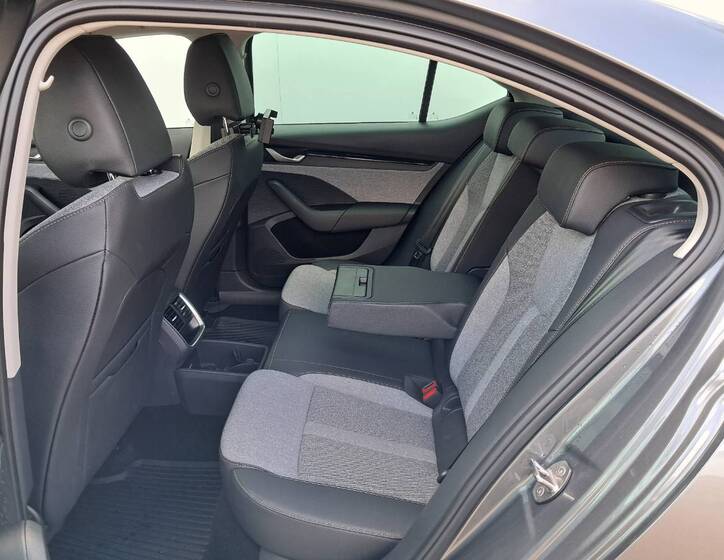 Škoda Octavia 24