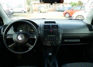 Volkswagen Polo 12