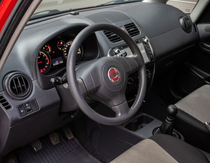 Fiat Sedici 12