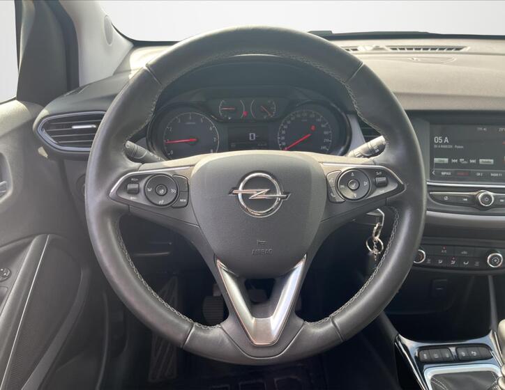 Opel Crossland 11