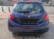 Peugeot 208 9