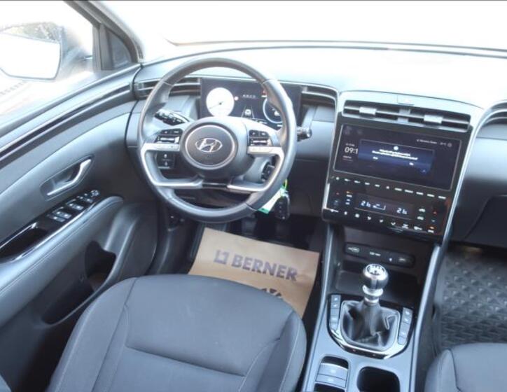 Hyundai Tucson 16