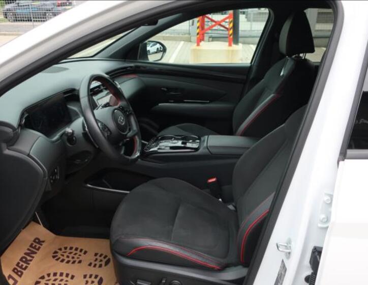 Hyundai Tucson 11