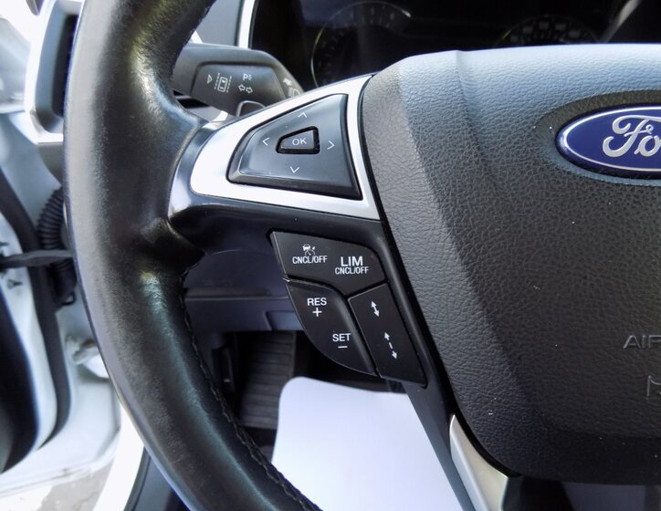 Ford S-MAX 28