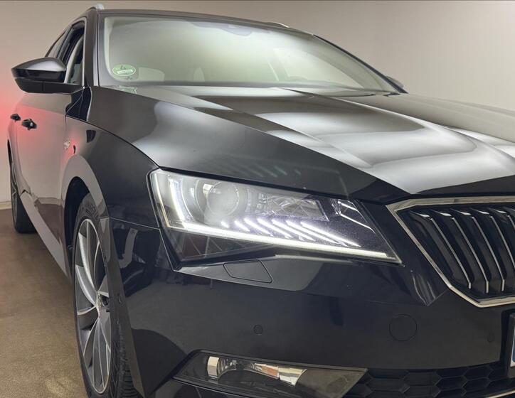 Škoda Superb 50