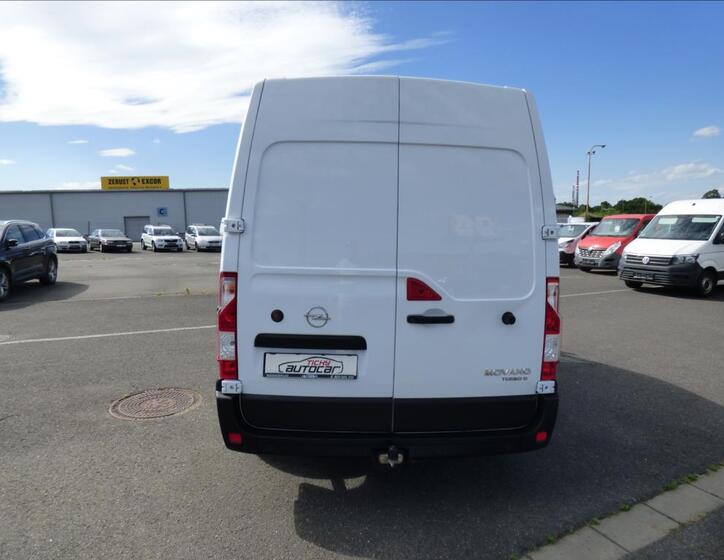 Opel Movano 4