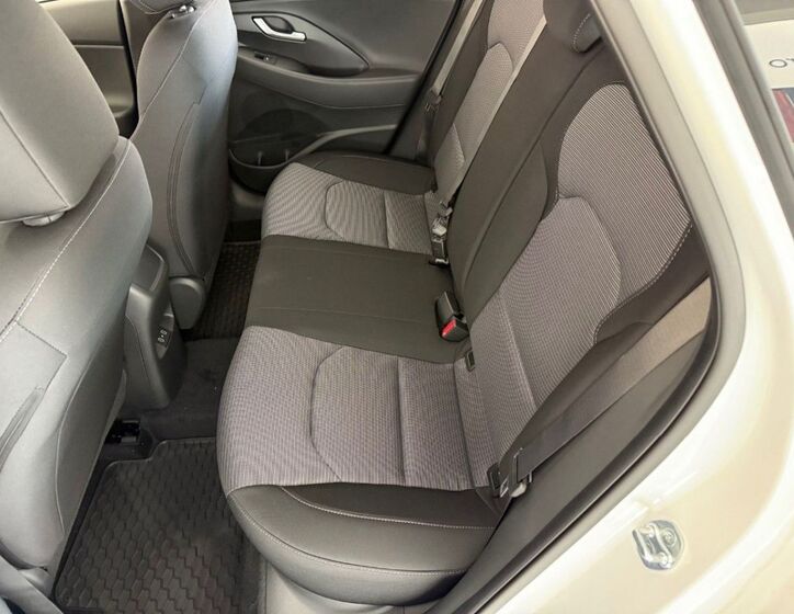 Hyundai i30 6