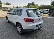 Volkswagen Tiguan 6