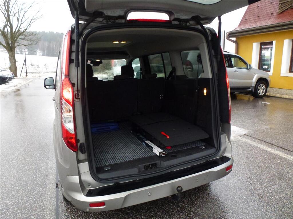 Ford Tourneo Connect 19