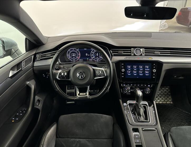 Volkswagen Arteon 5