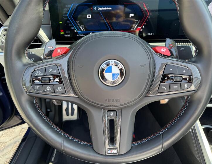 BMW M4 32