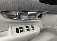 Volvo XC90 34