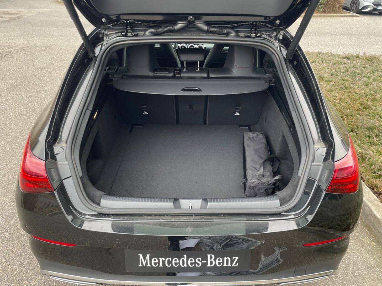 Mercedes-Benz CLA 12