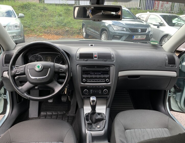 Škoda Octavia 9