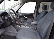 Ford Galaxy 15