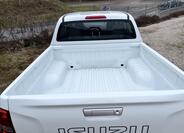 Isuzu D-Max 23