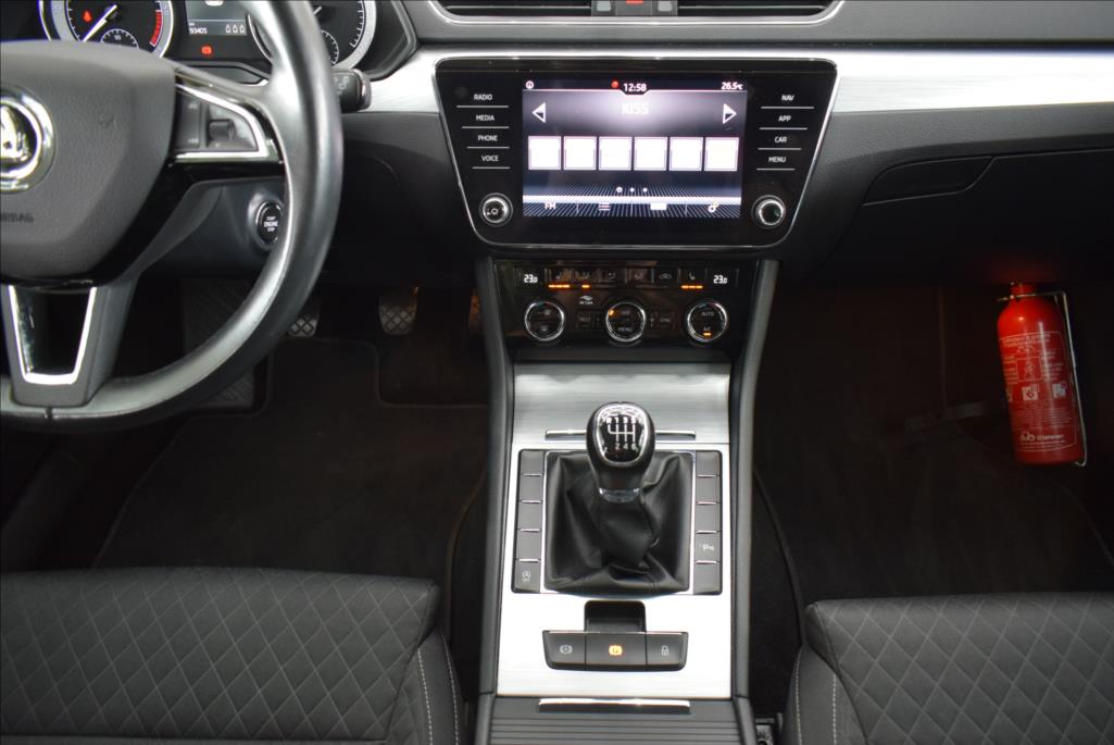 Škoda Superb