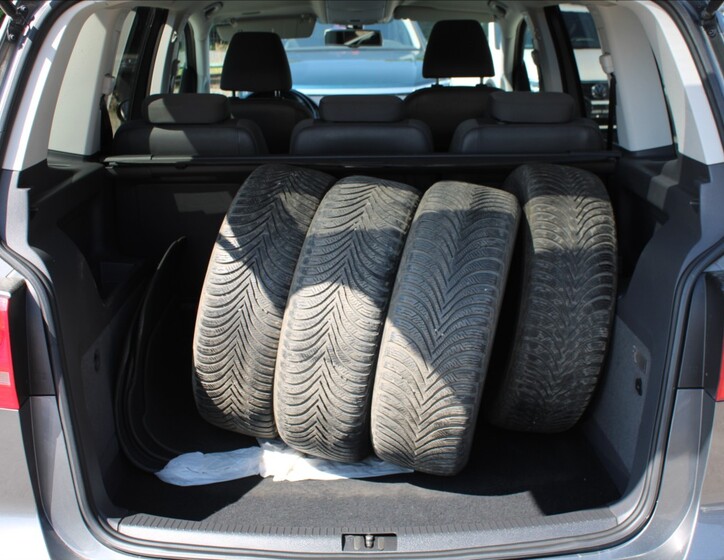 Volkswagen Touran 23