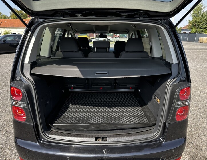 Volkswagen Touran 18