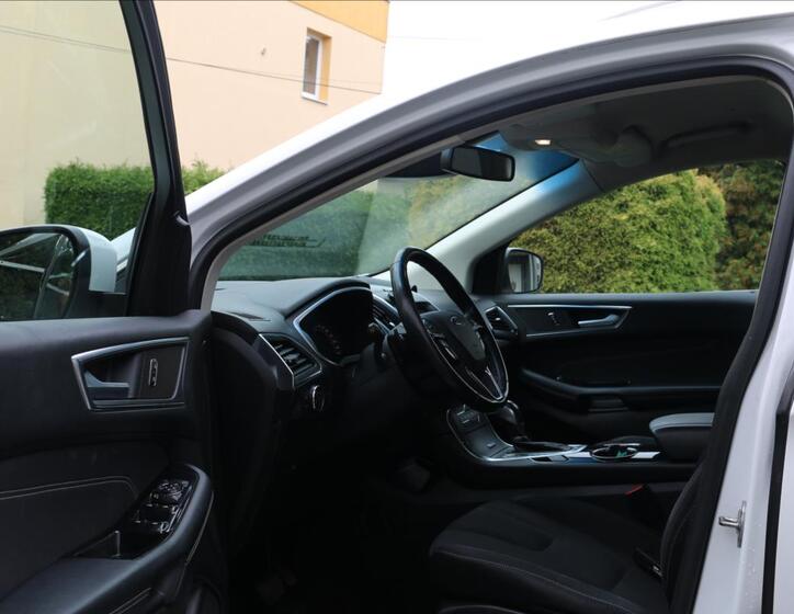 Ford Edge 14