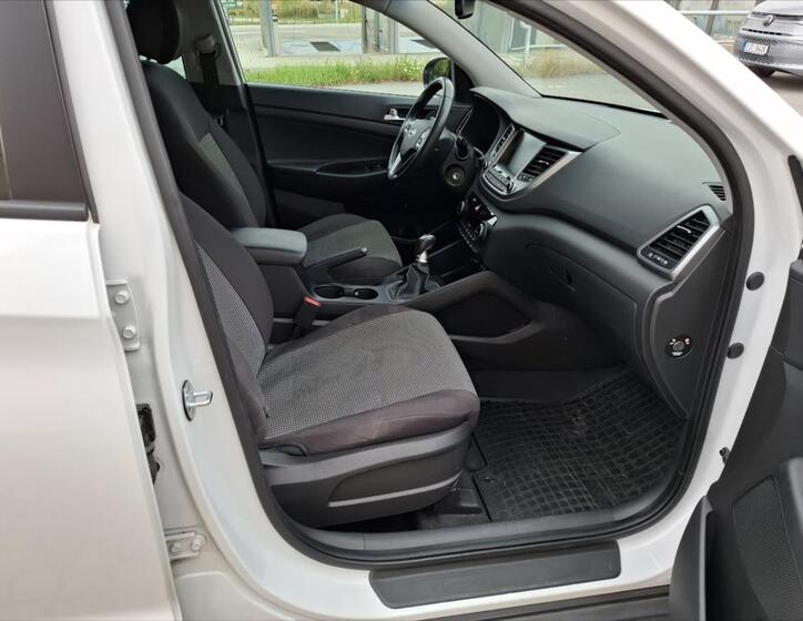 Hyundai Tucson 12