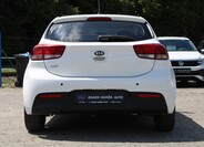 KIA Rio 6