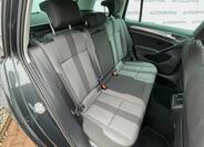 Volkswagen Golf 23