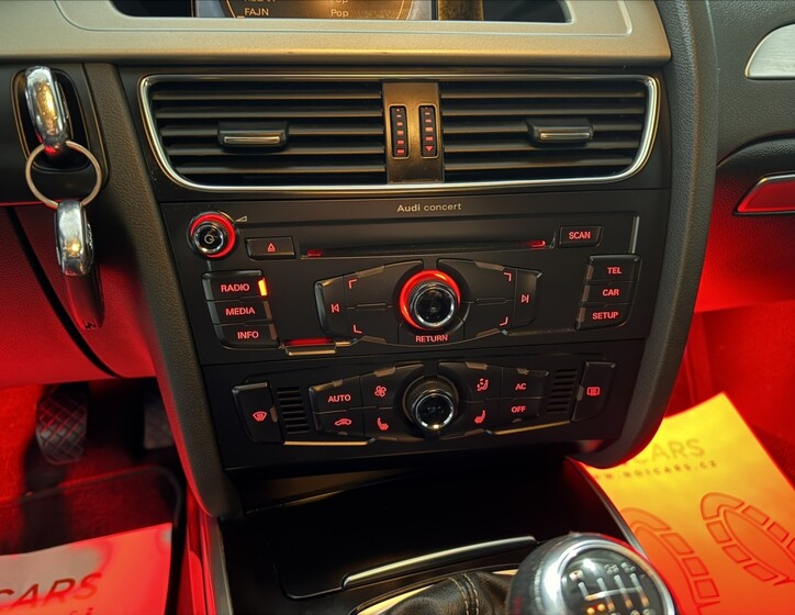 Audi A4 14