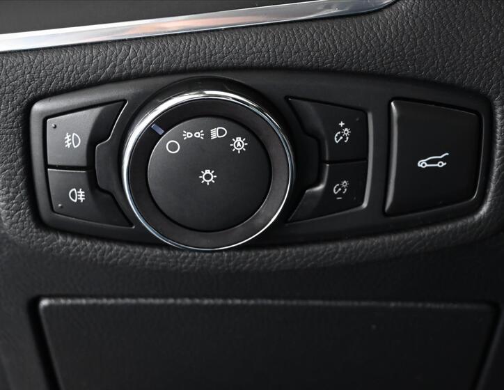Ford Galaxy 27