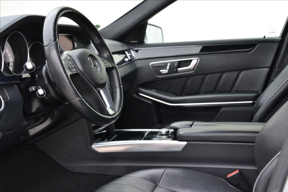 Mercedes-Benz Třídy E