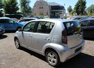 Daihatsu Sirion 6