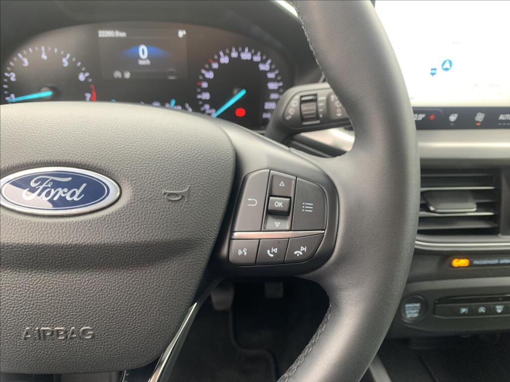 Ford Focus 24