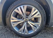 Volkswagen Passat 9