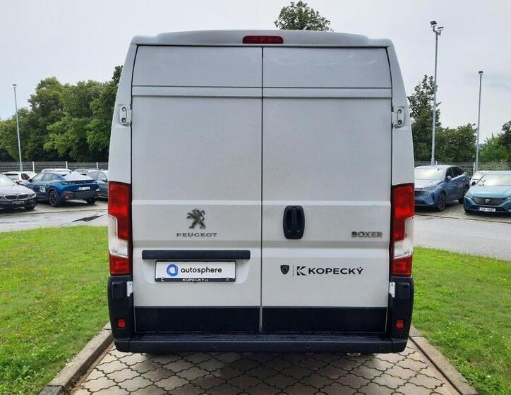 Peugeot Boxer 8