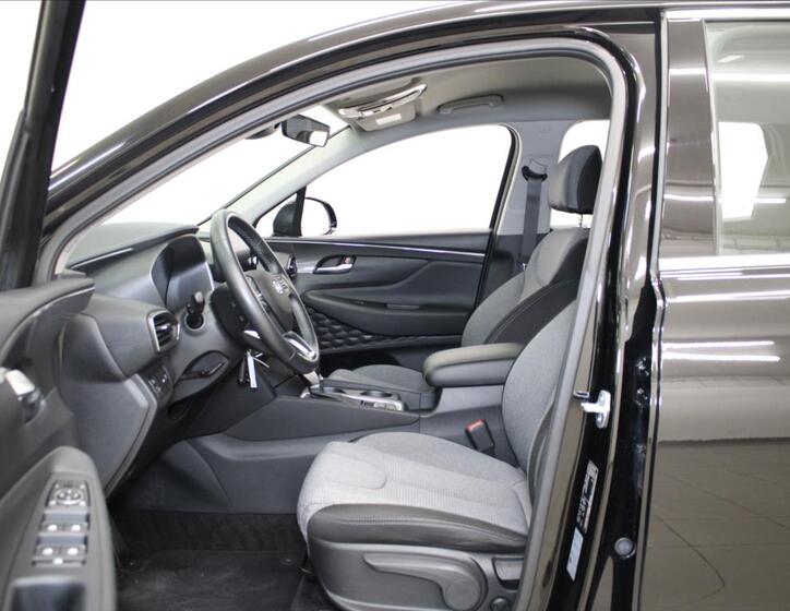 Hyundai Santa Fe 6