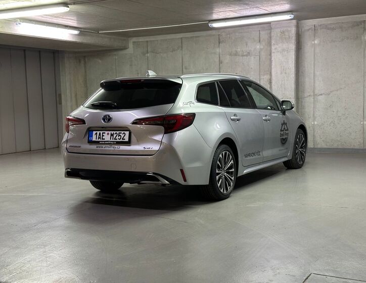 Toyota Corolla 5