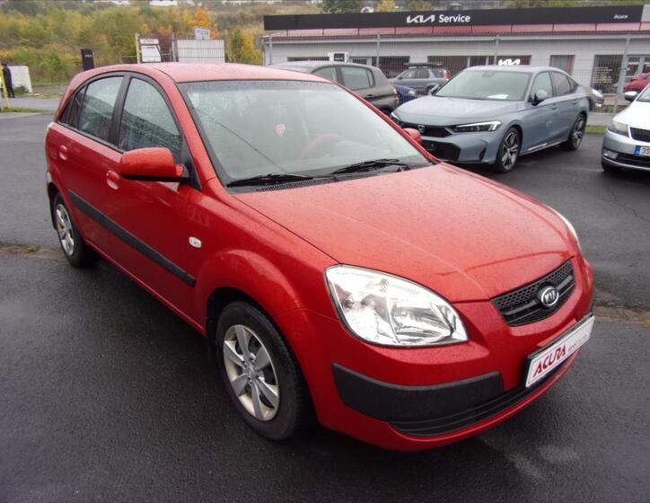 KIA Rio 1