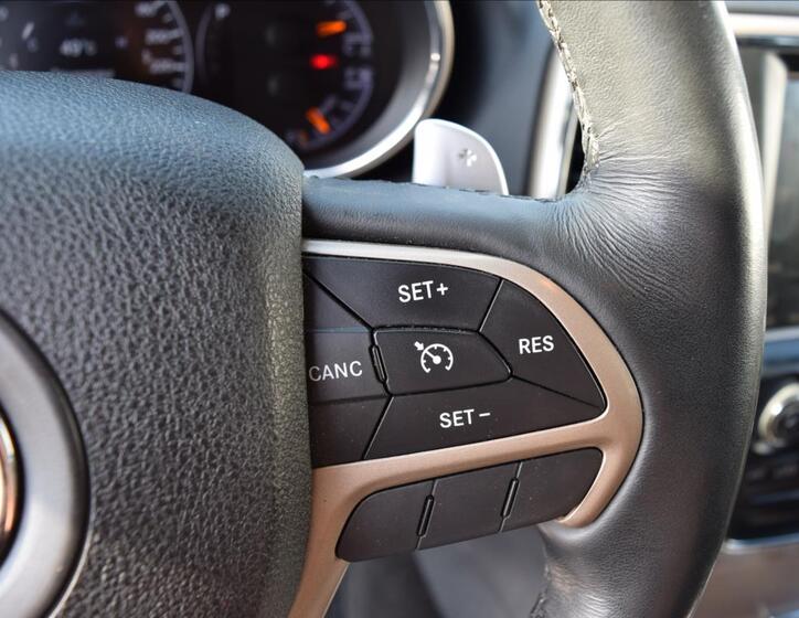 Jeep Grand Cherokee 34