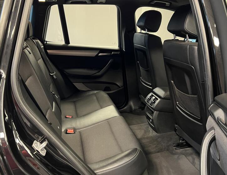 BMW X3 13