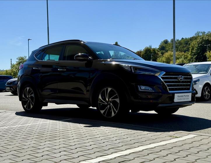 Hyundai Tucson 4