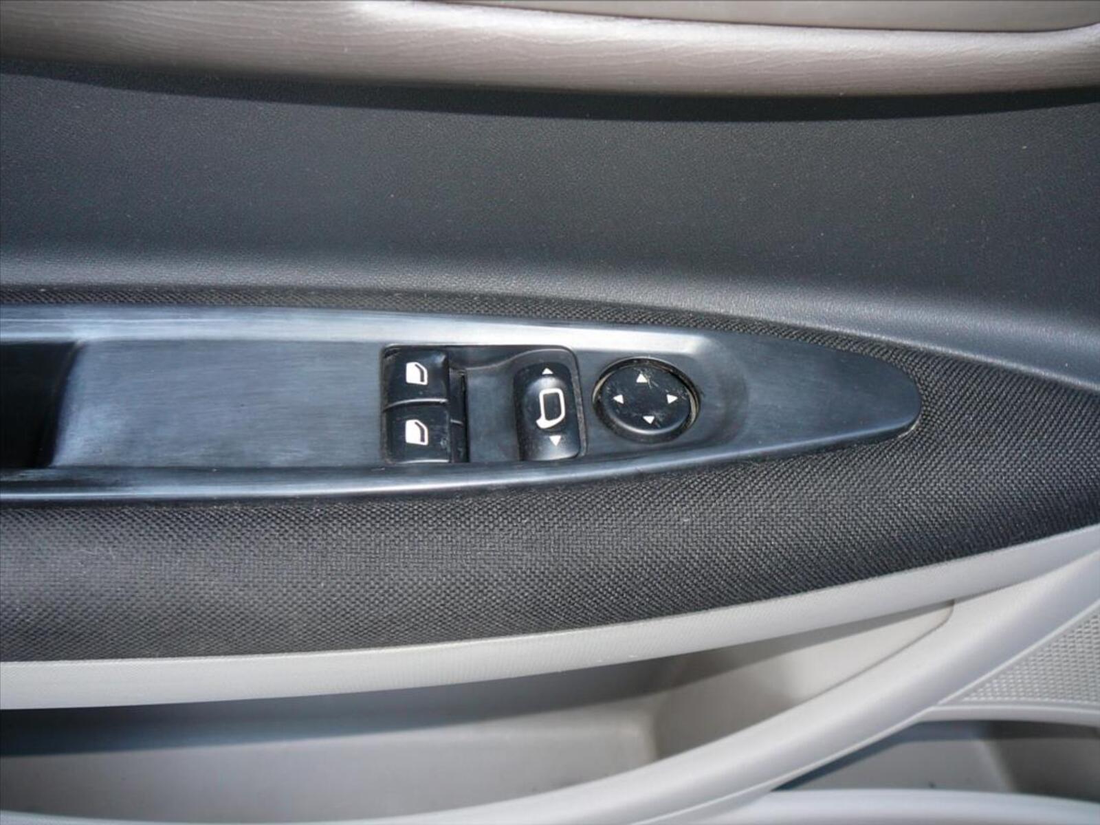 Citroën C4 8