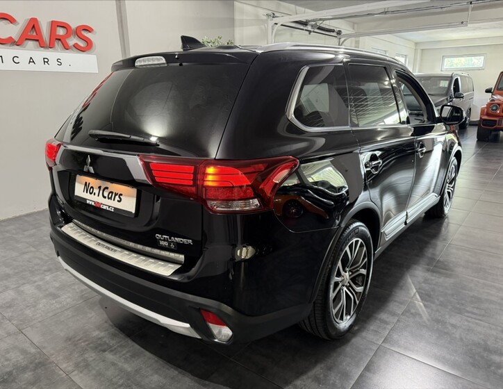 Mitsubishi Outlander 5
