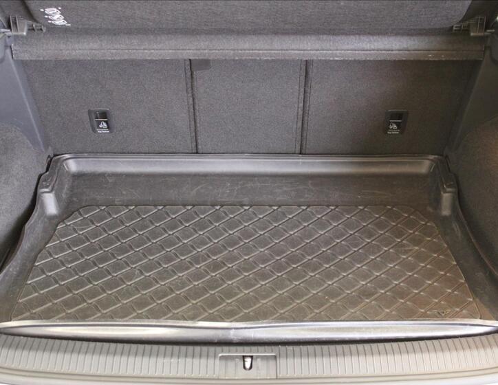 Volkswagen Golf Sportsvan 8