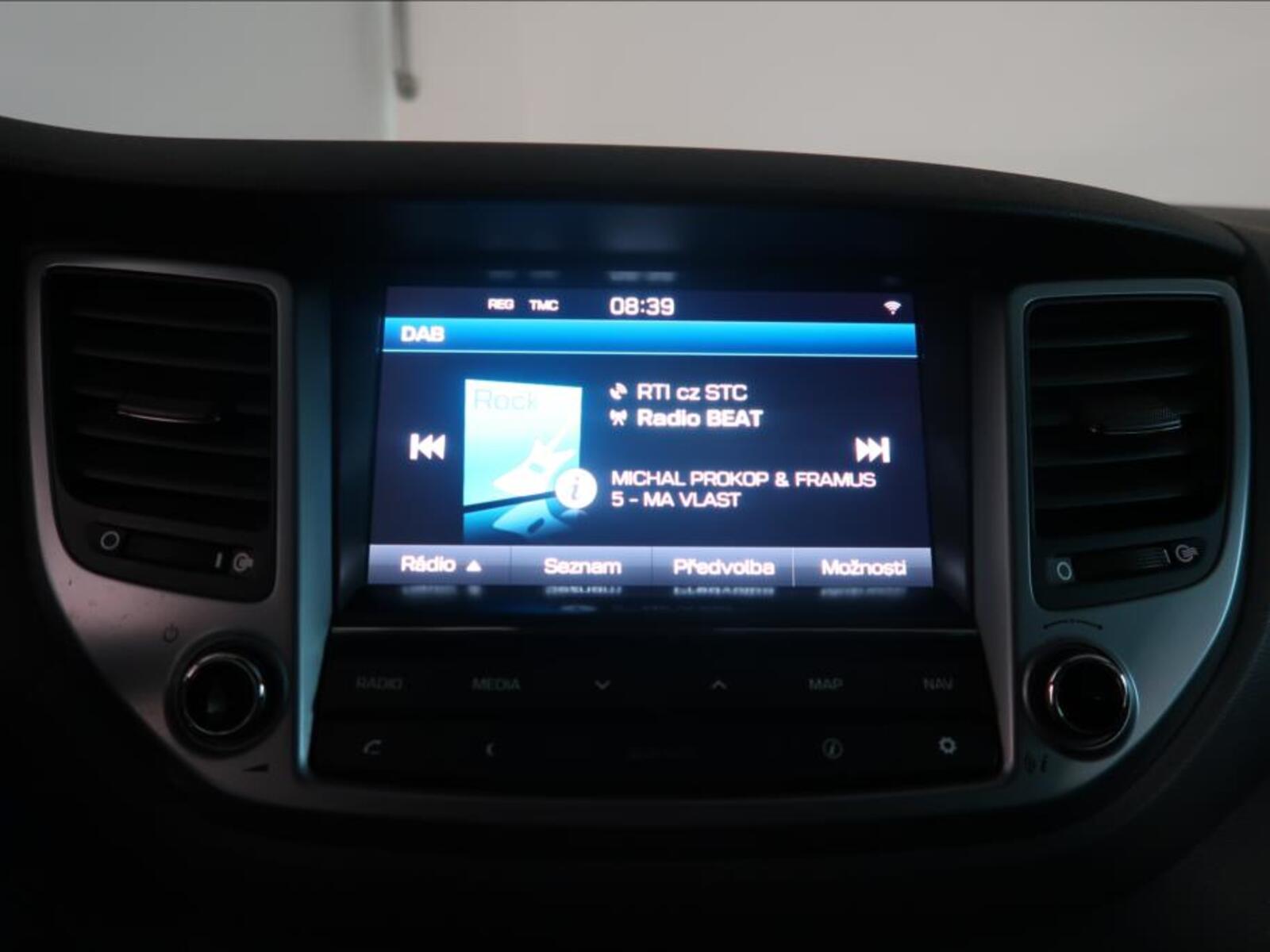Hyundai Tucson 12